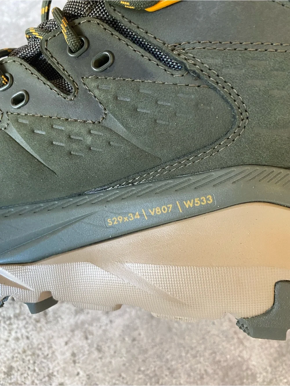 Hoka Mens Kaha 2 GORE-TEX Hiker Shoes US 9 D Green Waterproof Leather NEW